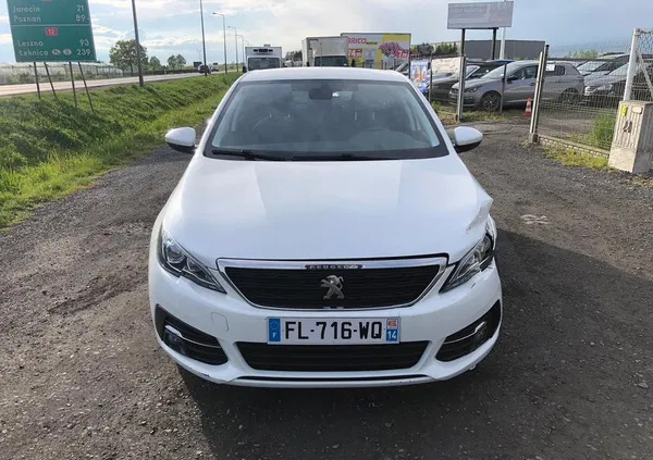 wielkopolskie Peugeot 308 cena 34900 przebieg: 71000, rok produkcji 2019 z Kleczew